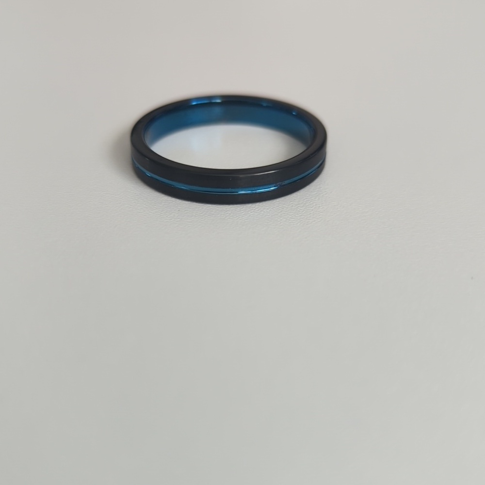 Men's ring